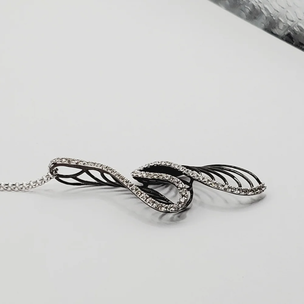 14k Solid White / Black Gold Genuine Round Diamond Swirl Pendant Necklace